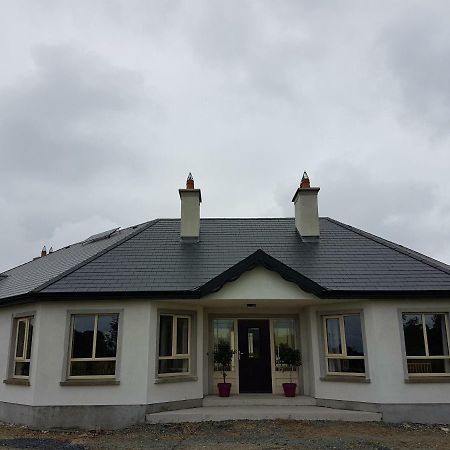 Winter Heights Hotel Aughnagroagh Bridge Exterior foto