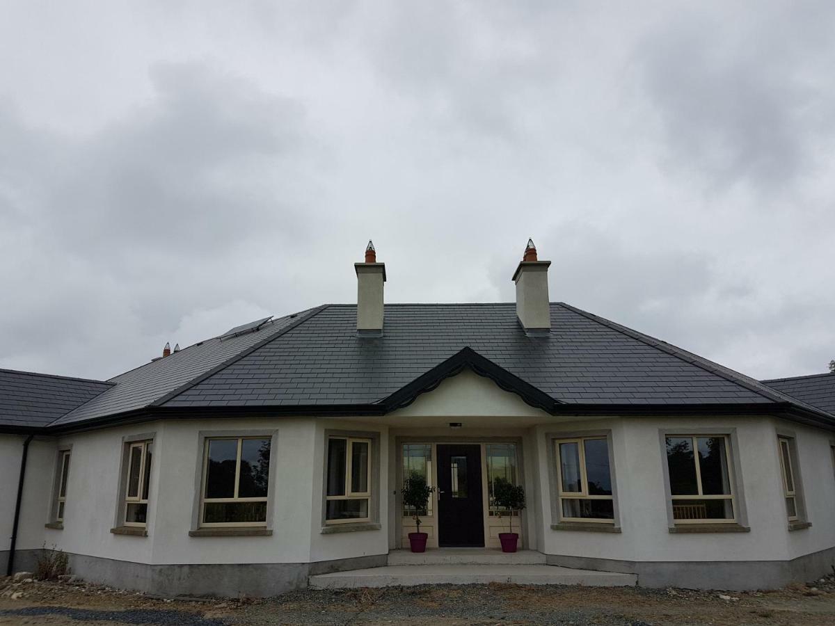 Winter Heights Hotel Aughnagroagh Bridge Exterior foto